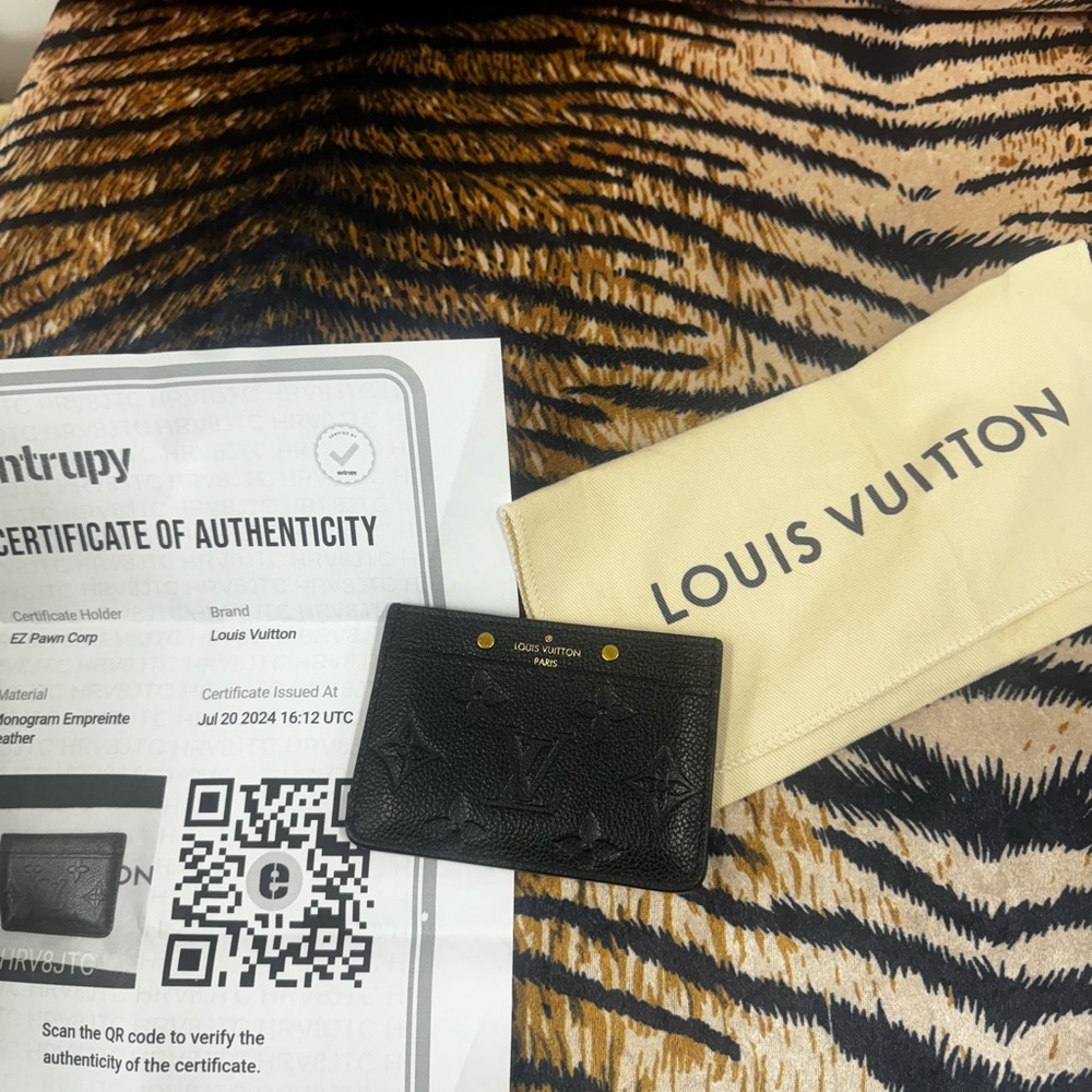 Louis Vuitton Empriente card holder